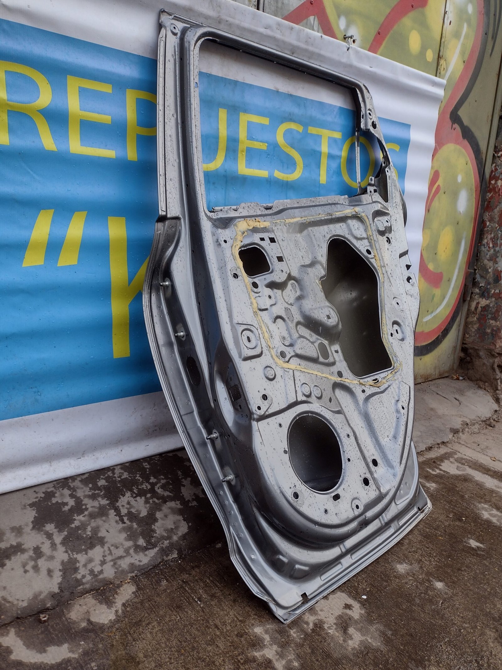 Puerta trasera derecho nissan juke 2012 - 2018 - Imagen 7