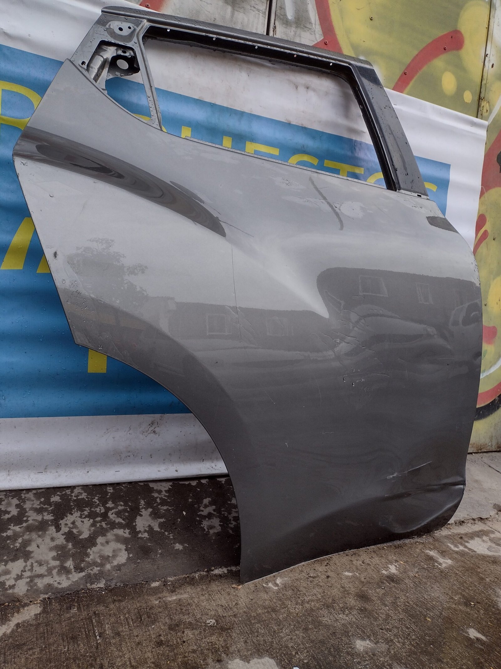 Puerta trasera derecho nissan juke 2012 - 2018 - Imagen 3