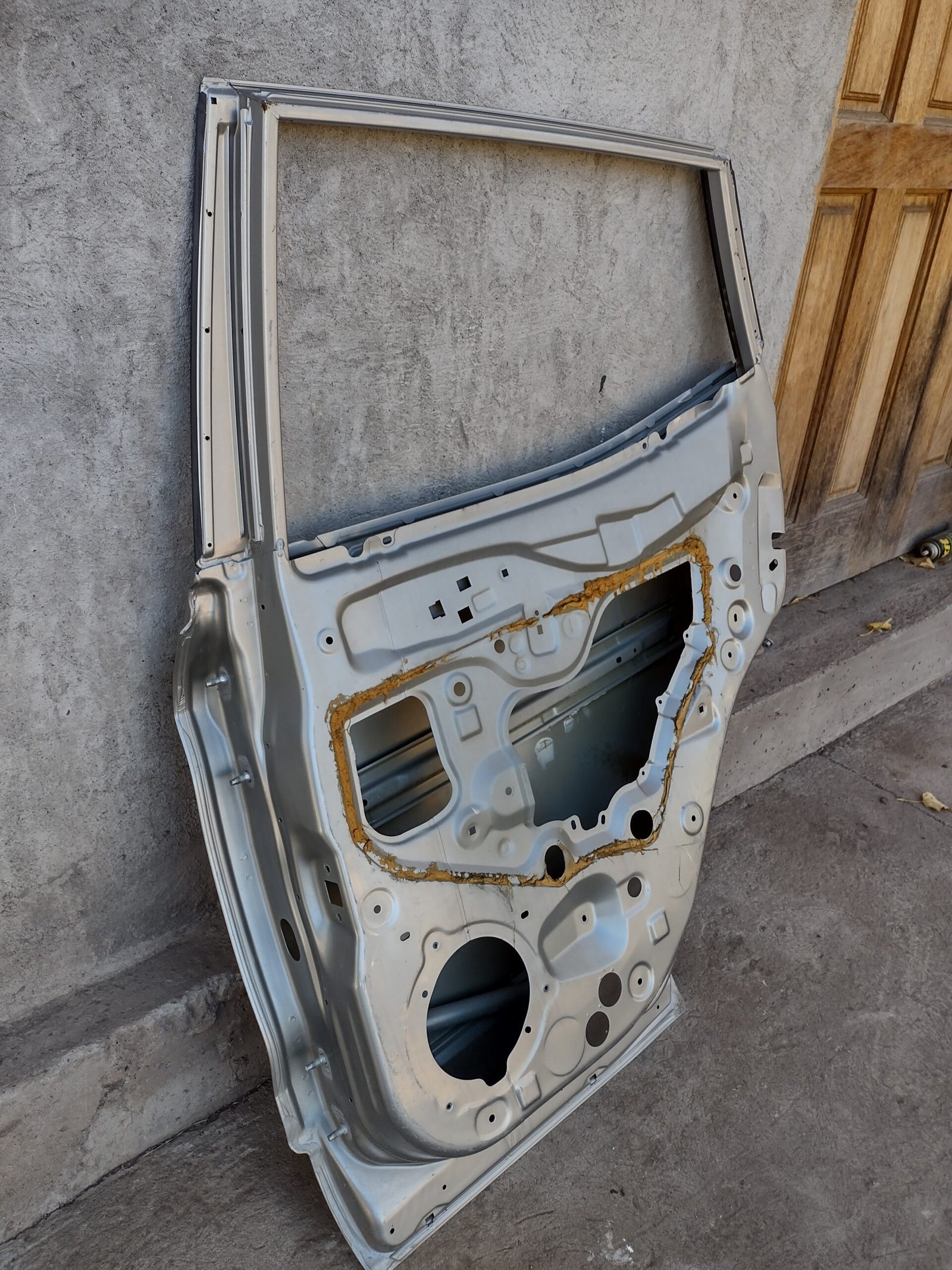 Puerta trasera derecha nissan qashqai 2015 - 2021 - Imagen 8