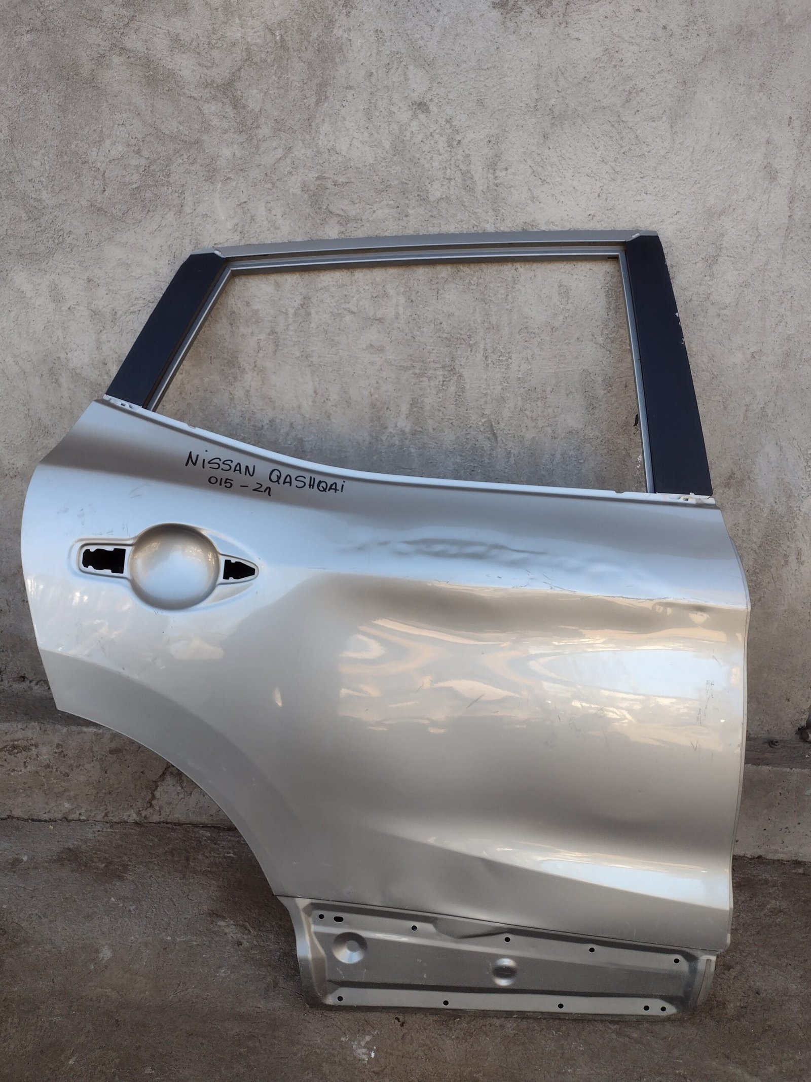 Puerta trasera derecha nissan qashqai 2015 - 2021