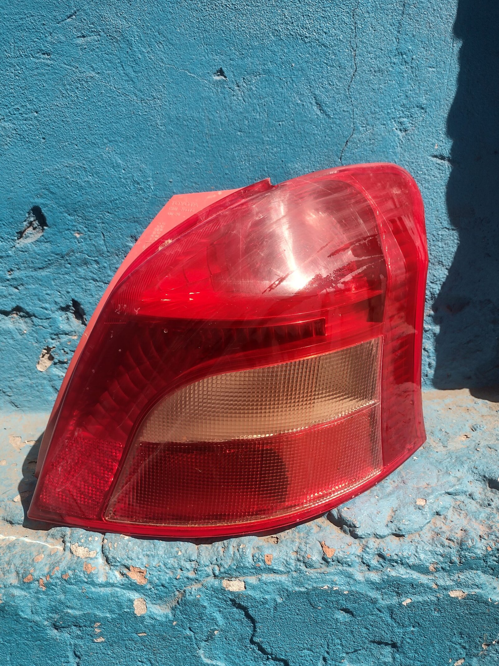 Foco trasero derecho Toyota Yaris Sport 2006 - 2009