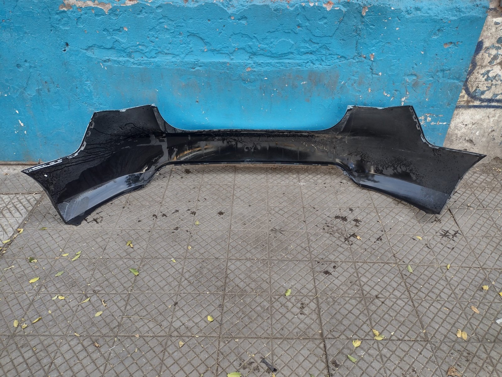 Parachoque trasero Kia Cerato 2011 - 2012 - Imagen 5