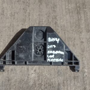 Soporte embellecedor de Toyota Rav4 2017