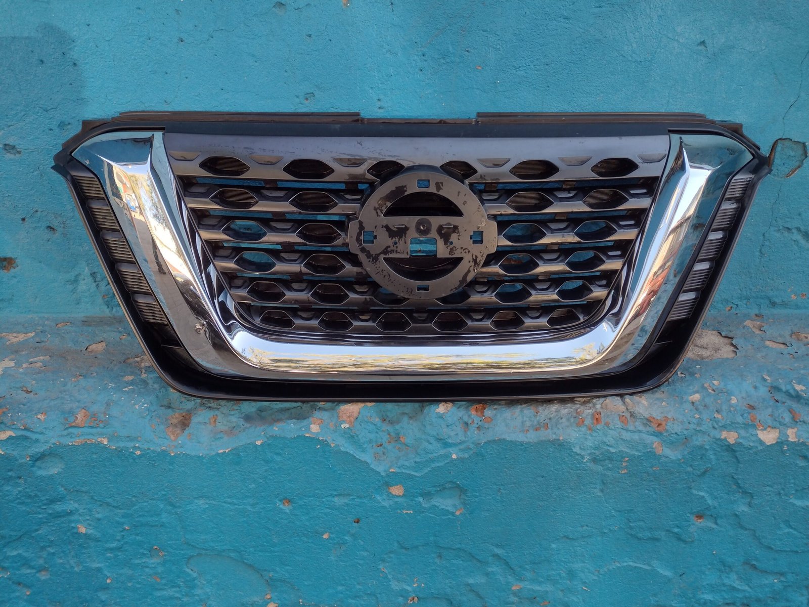 Mascara Nissan kicks 2017 - 2021