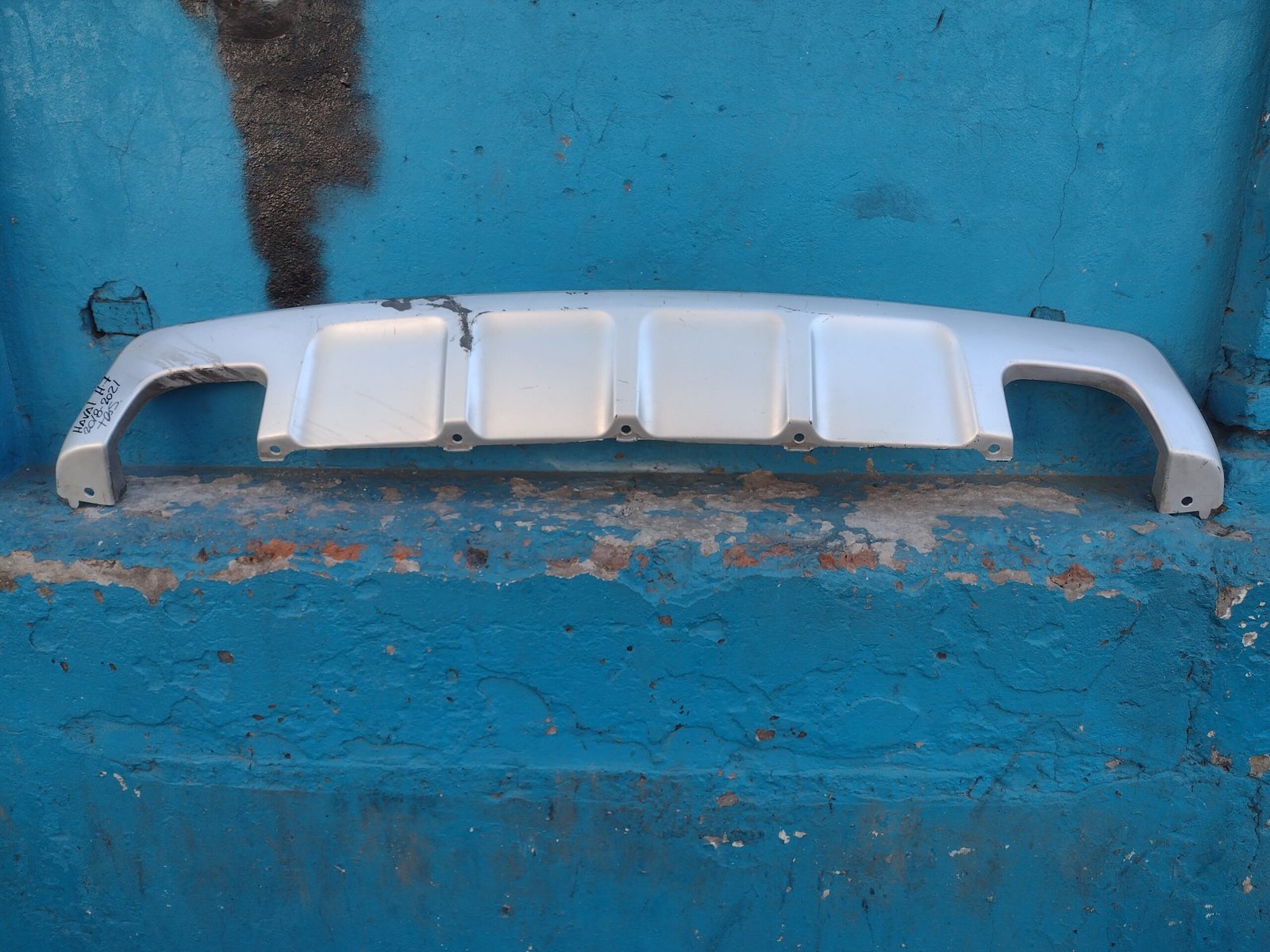 Moldura de parachoque trasero Haval H7 2018 - 2021