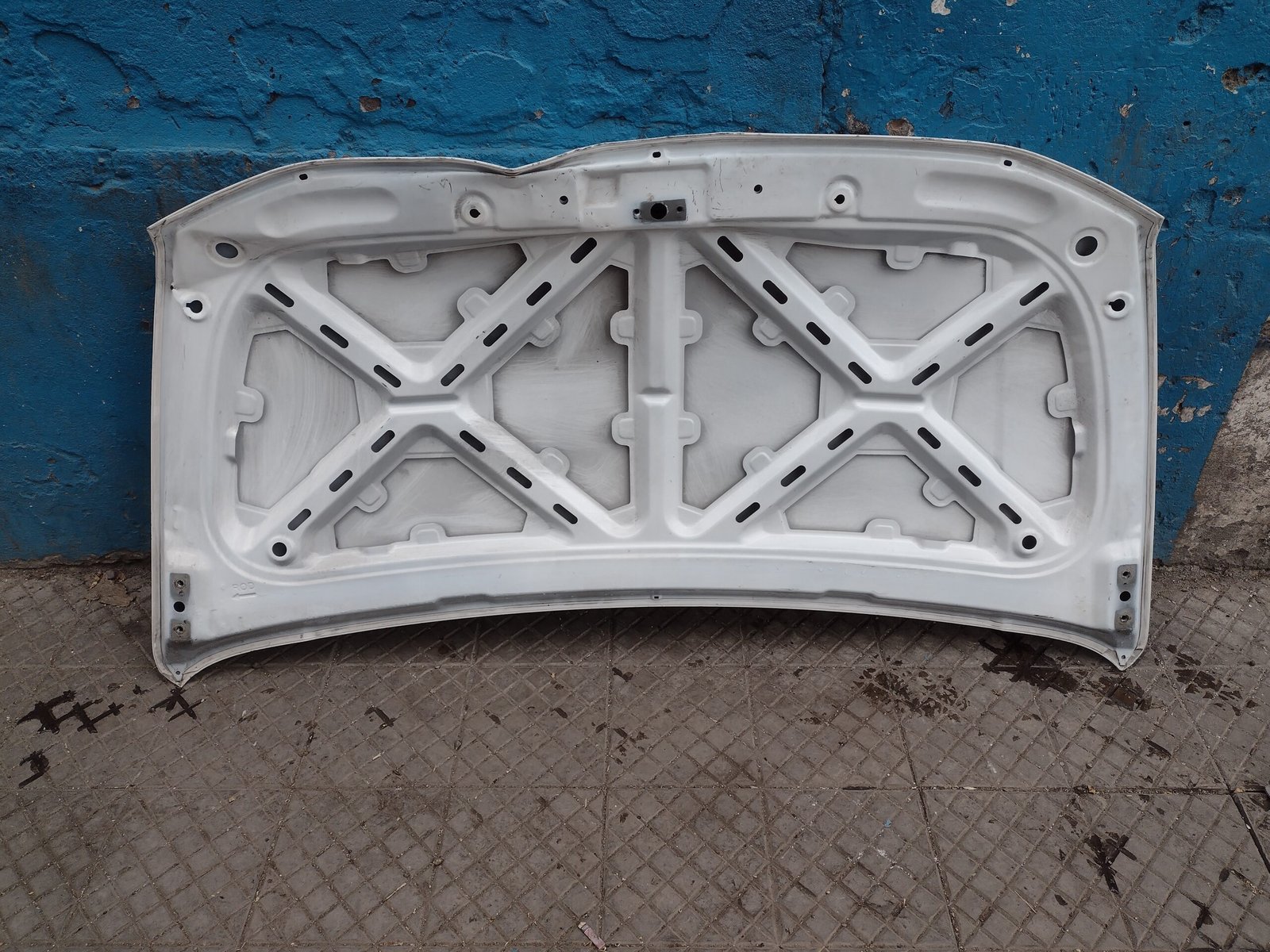 Capot Chevrolet N400 2020 - 2023 - Imagen 6