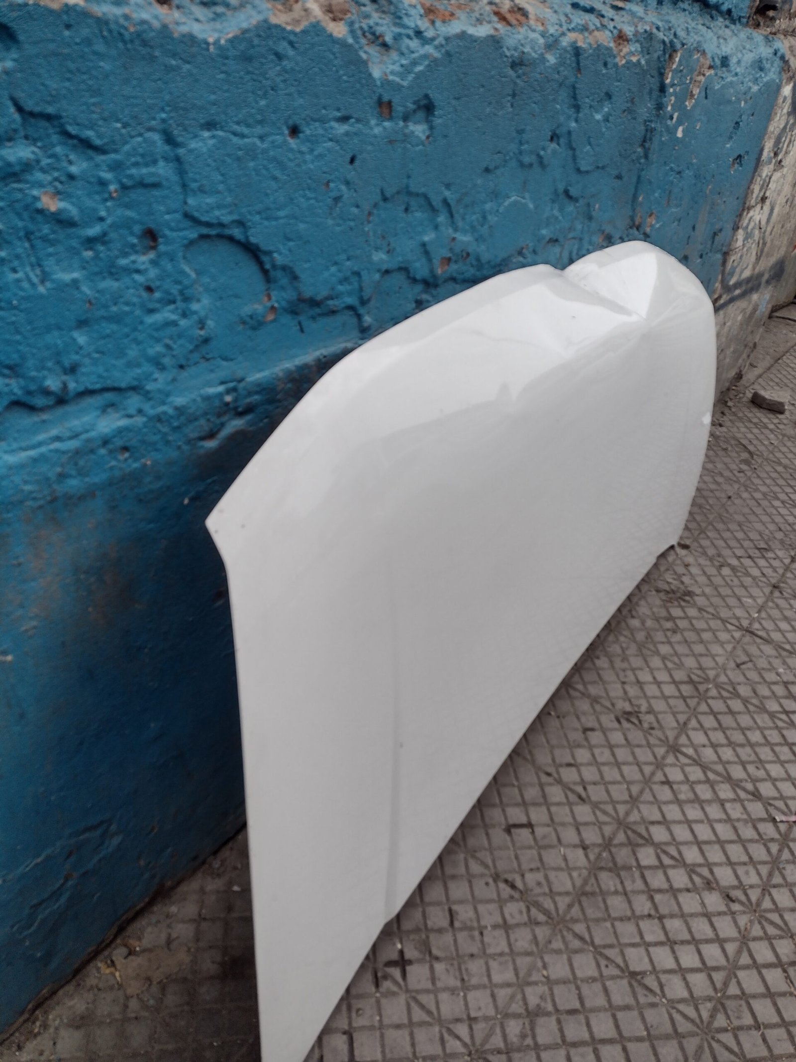 Capot Chevrolet N400 2020 - 2023 - Imagen 2