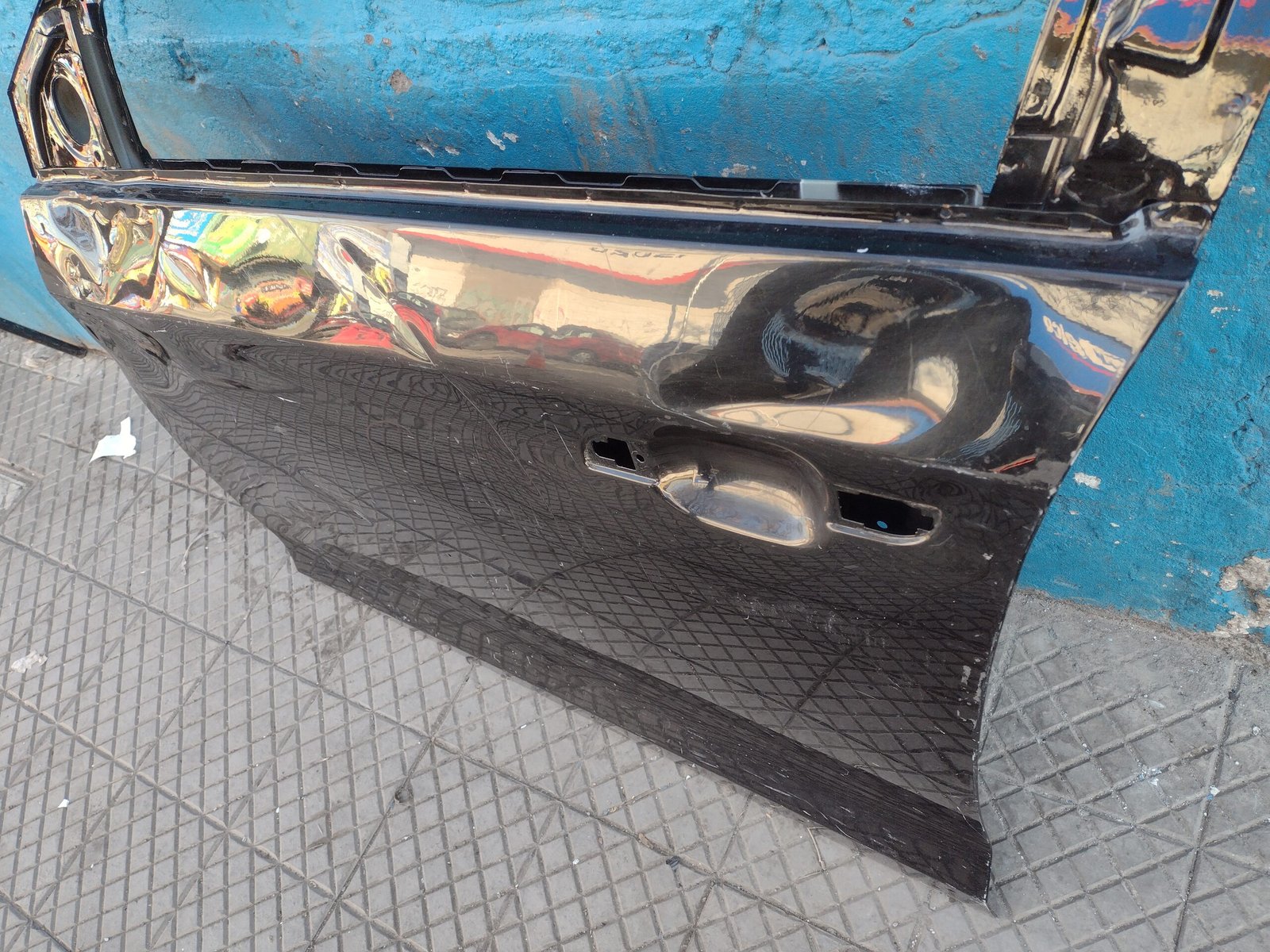 Puerta delantera izquierdo Chery Tiggo 2 2017 - 2023 - Imagen 6