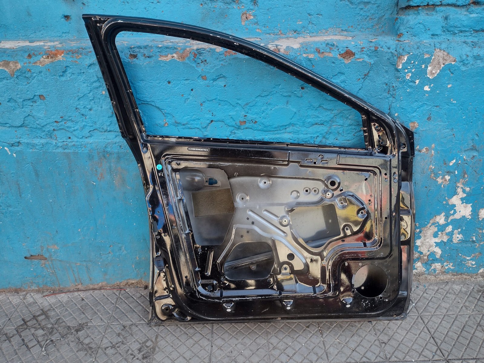 Puerta delantera izquierdo Chery Tiggo 2 2017 - 2023 - Imagen 7