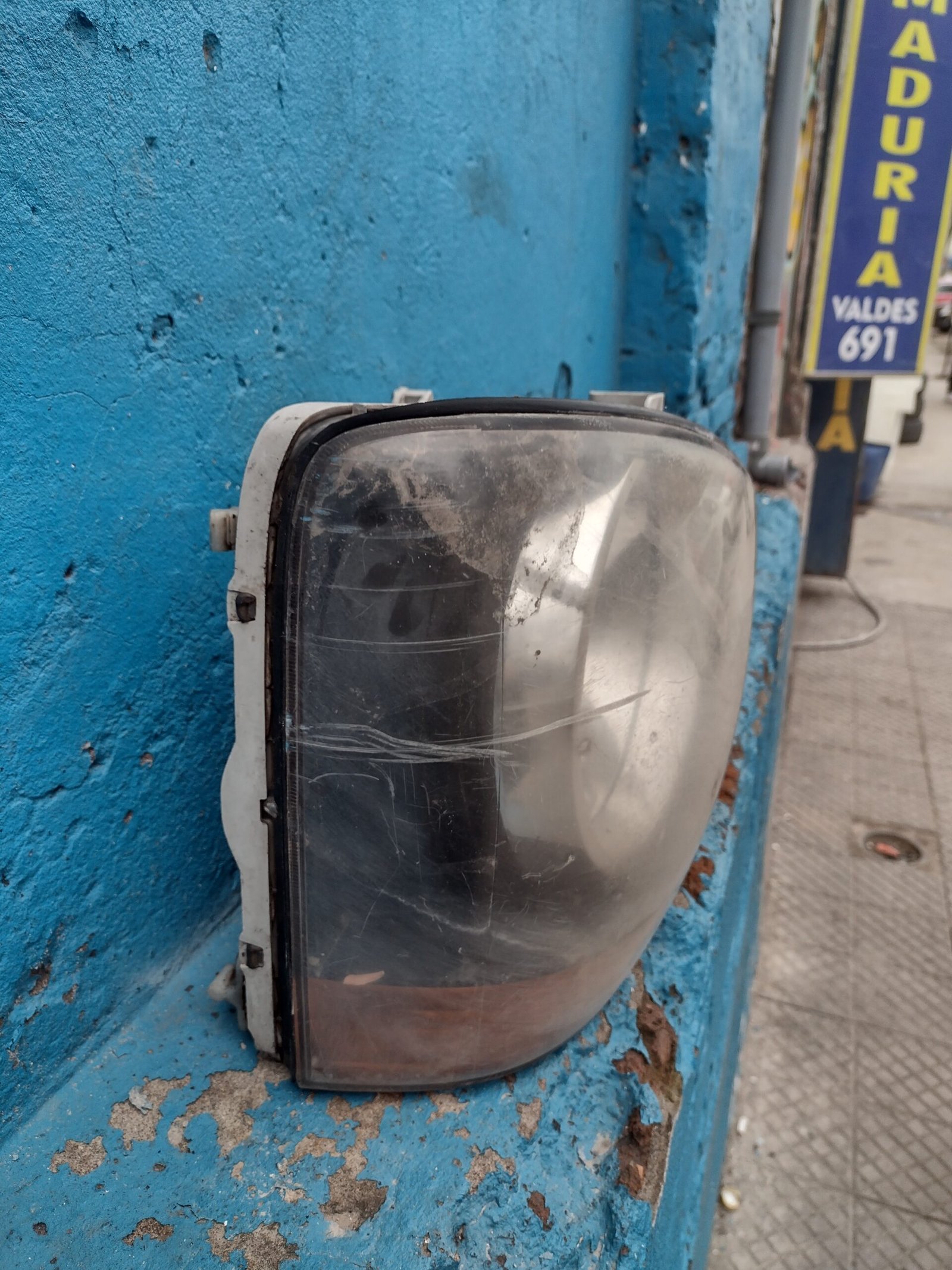 Optico izquierdo Kia frontier 2002 - 2005 - Imagen 2