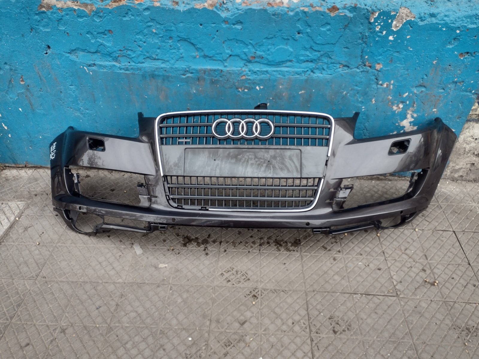 Parachoque delantero Audi Q7 2006 - 2009