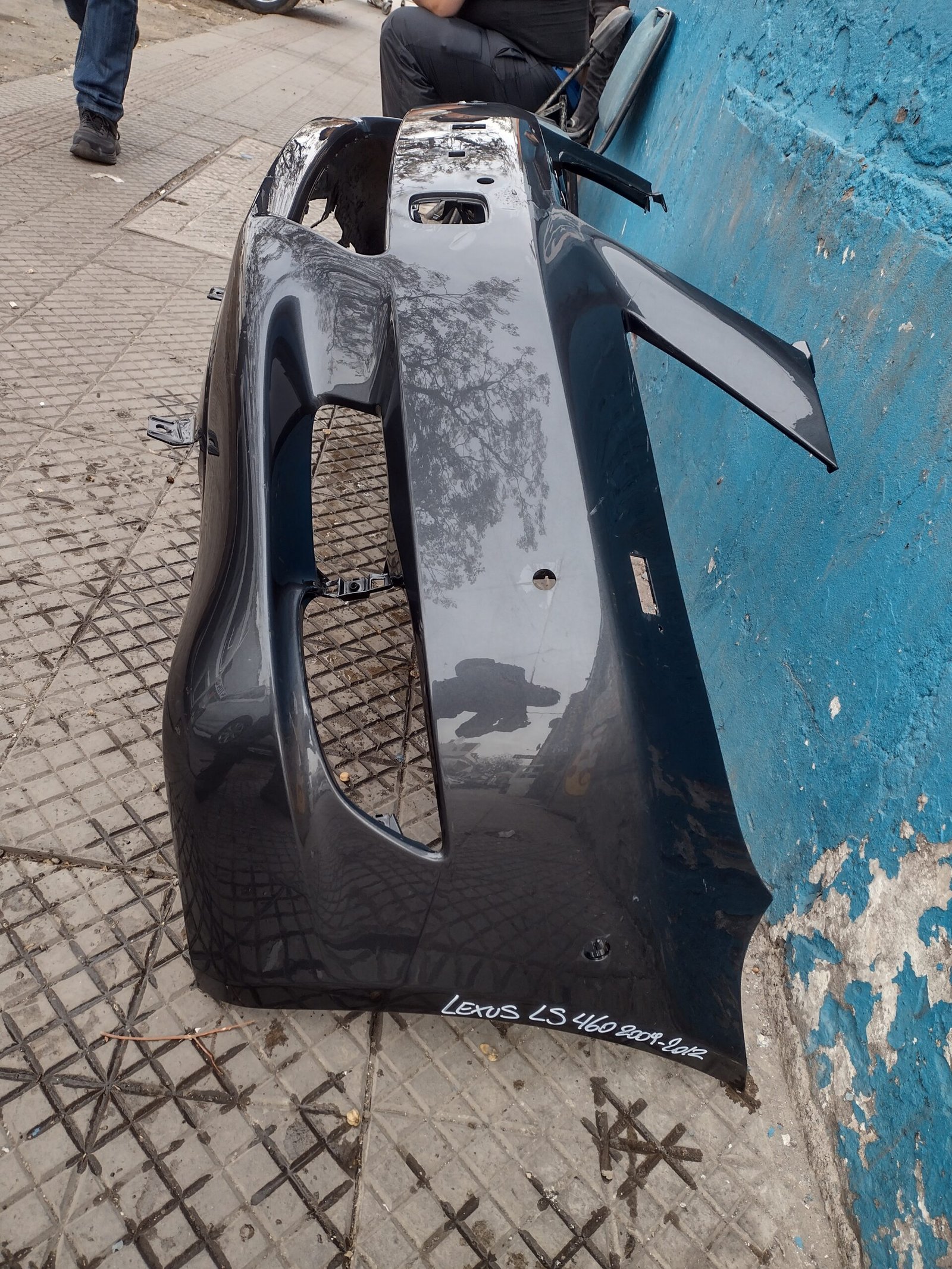 Parachoque delantero Lexus LS 460 2009 - 2012 - Imagen 4