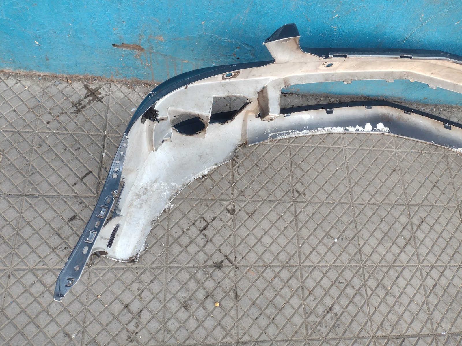 Parachoque delantero Mercedes Benz SL63 AMG 2009 - 2012 - Imagen 7
