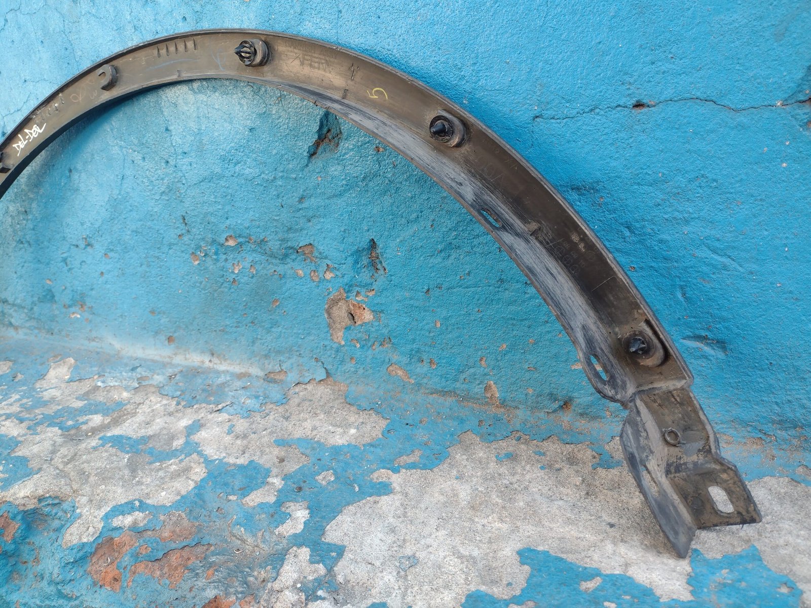 Moldura delantera derercha Subaru Tribeca 2006 - 2014 - Imagen 6