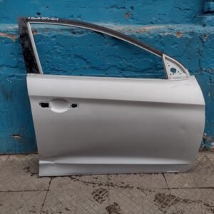 Puerta delantera derecha Hyundai Elantra 2017 - 2019