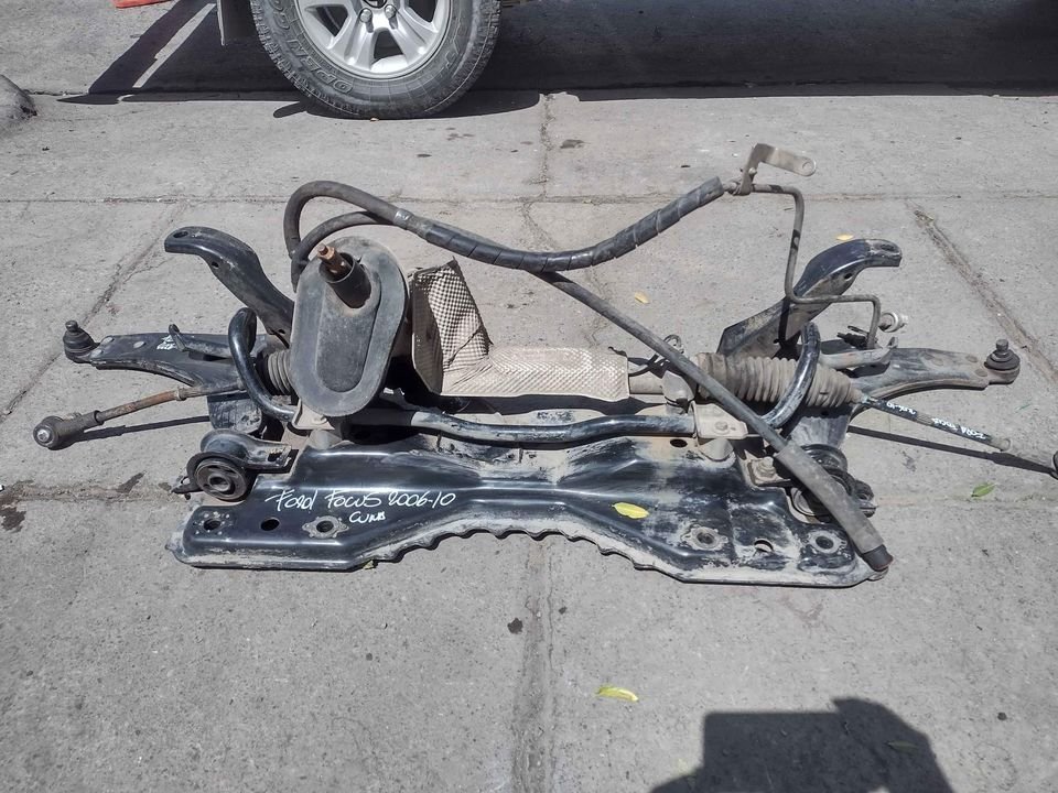 Cuna de motor Ford Focus 2006 - 2010