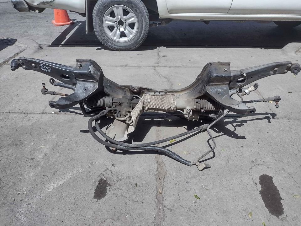 Cuna de motor Ford Focus 2006 - 2010 - Imagen 7