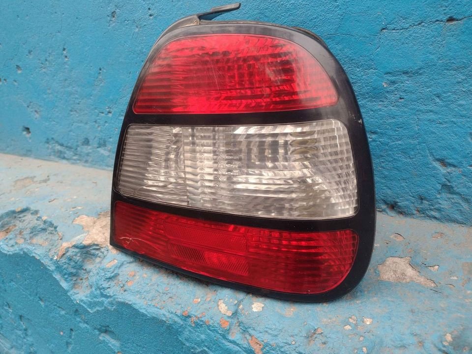 Foco trasero derecho Daewoo Leganza 1998 - 2004 - Imagen 2