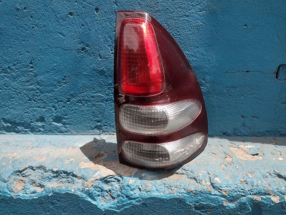 Foco trasero derecho Toyota Land Cruiser Prado 2006 - 2010