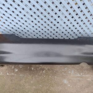 Parachoque trasero Nissan Versa 2011 - 2014