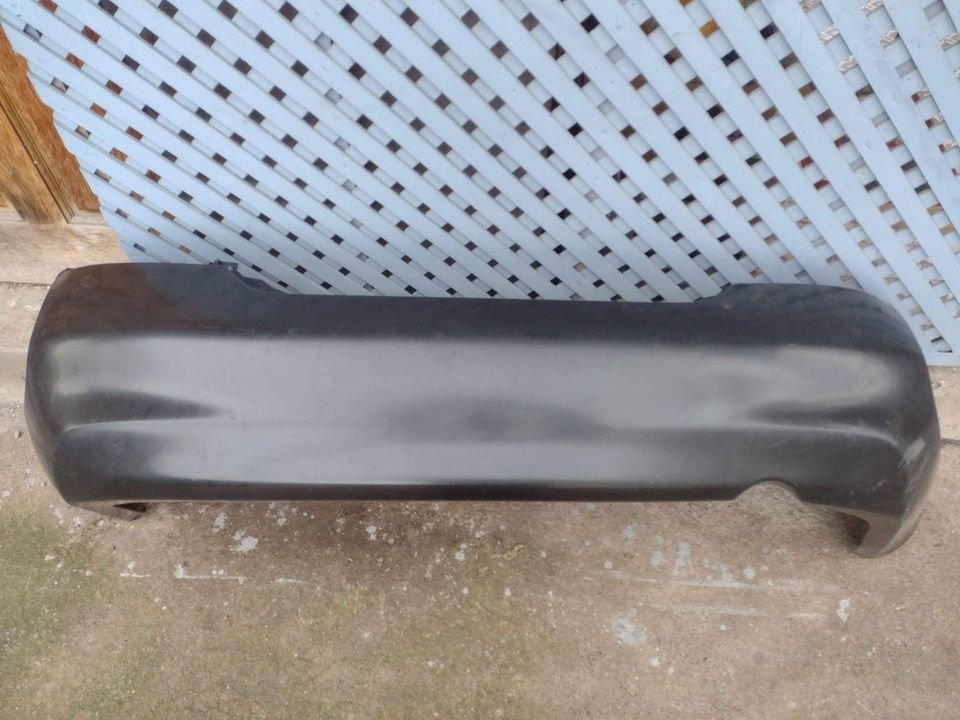 Parachoque trasero Nissan Versa 2011 - 2014