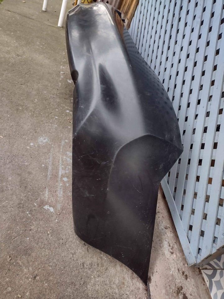 Parachoque trasero Nissan Versa 2011 - 2014 - Imagen 3