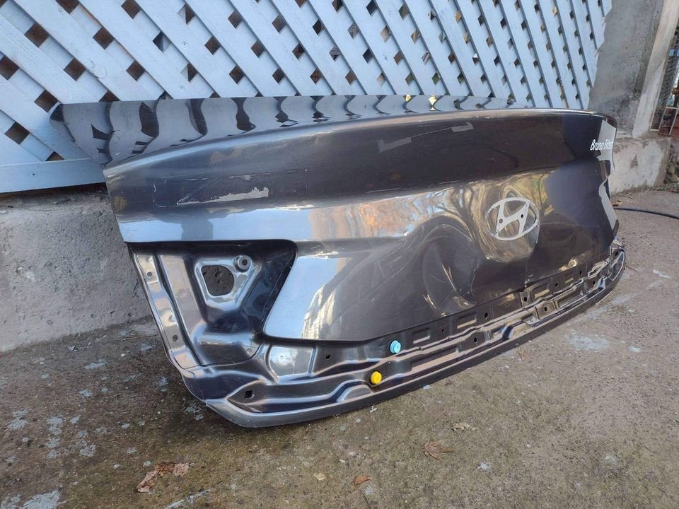 Tapa maleta Hyundai grand i10 2021 - 2023 - Imagen 3