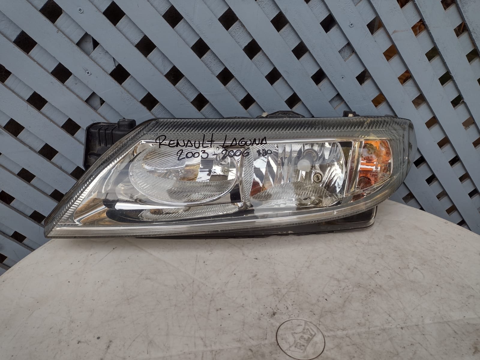 Optico izquierdo renault laguna 2003 - 2006