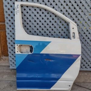 Puerta delantera derecha Hyundai H1 2008 - 2015