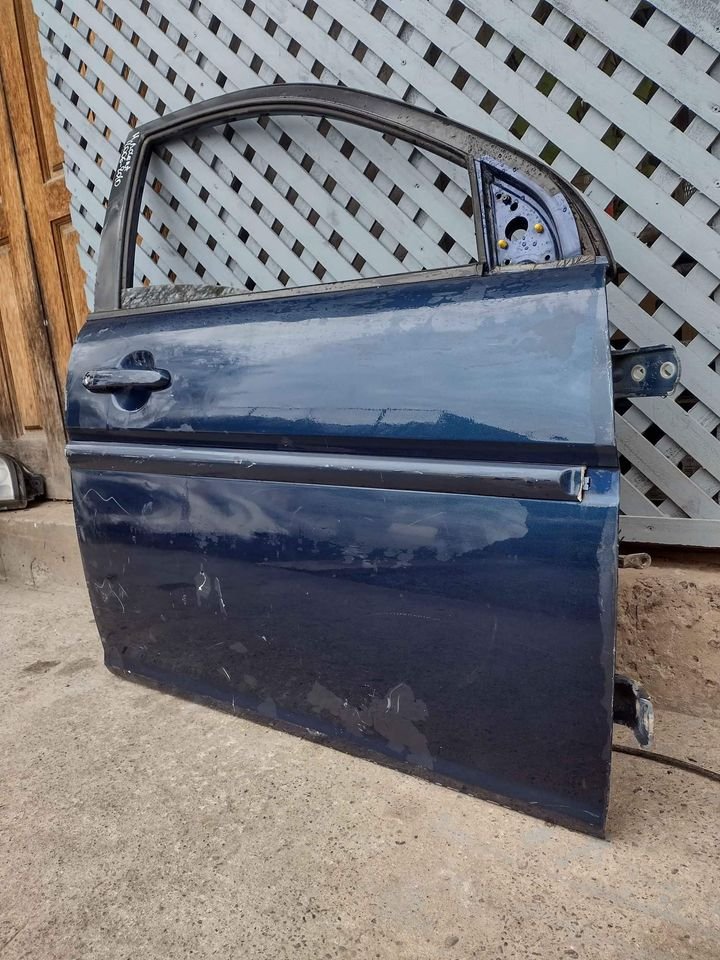 Puerta delantera derecha Hyundai accent 2006 - 2010 - Imagen 4