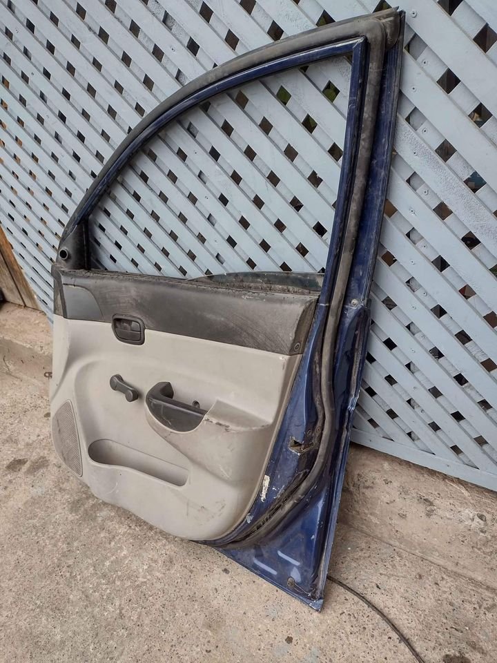 Puerta delantera derecha Hyundai accent 2006 - 2010 - Imagen 6