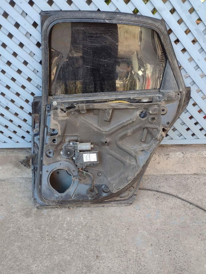 Puerta trasera derecha Audi A4 2004 - 2008 - Imagen 5