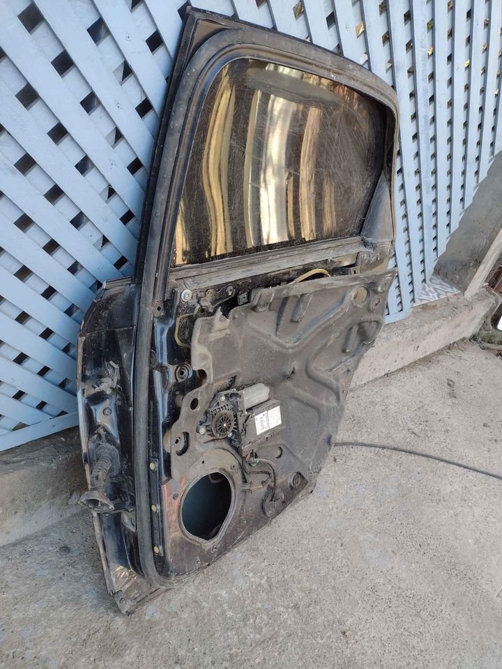 Puerta trasera derecha Audi A4 2004 - 2008 - Imagen 6
