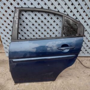 Puerta trasera izquierda Hyundai accent 2007 - 2010