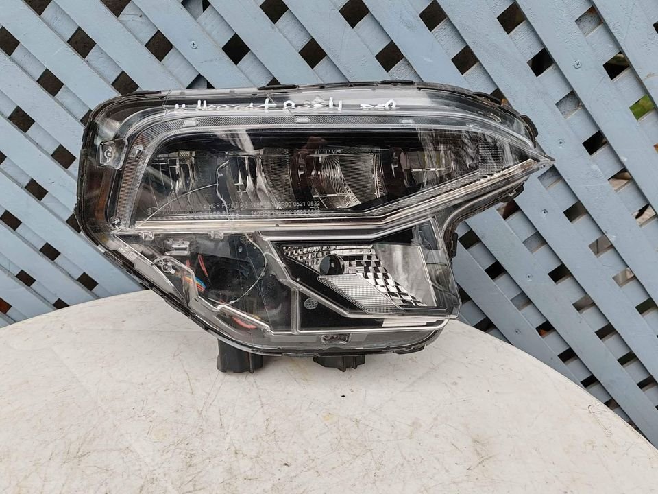 Neblinero derecho Hyundai Accent 2024