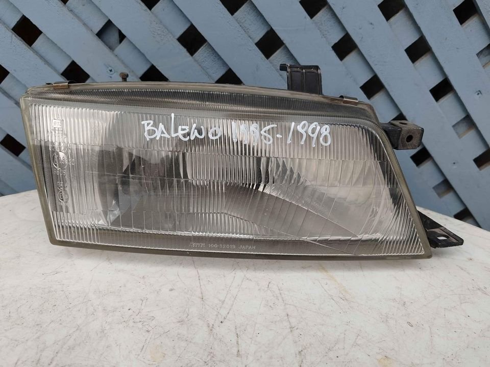 Óptico derecho Suzuki Baleno 1995 - 1998