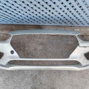 Parachoque delantero Hyundai Verna 2020 - 2023
