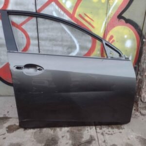 Puerta delantera derecha Mazda 3 2009 - 2014