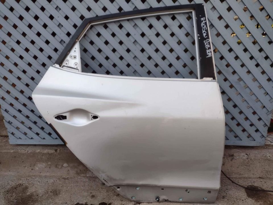 Puerta trasera derecha Hyundai Tucson 2011 - 2014