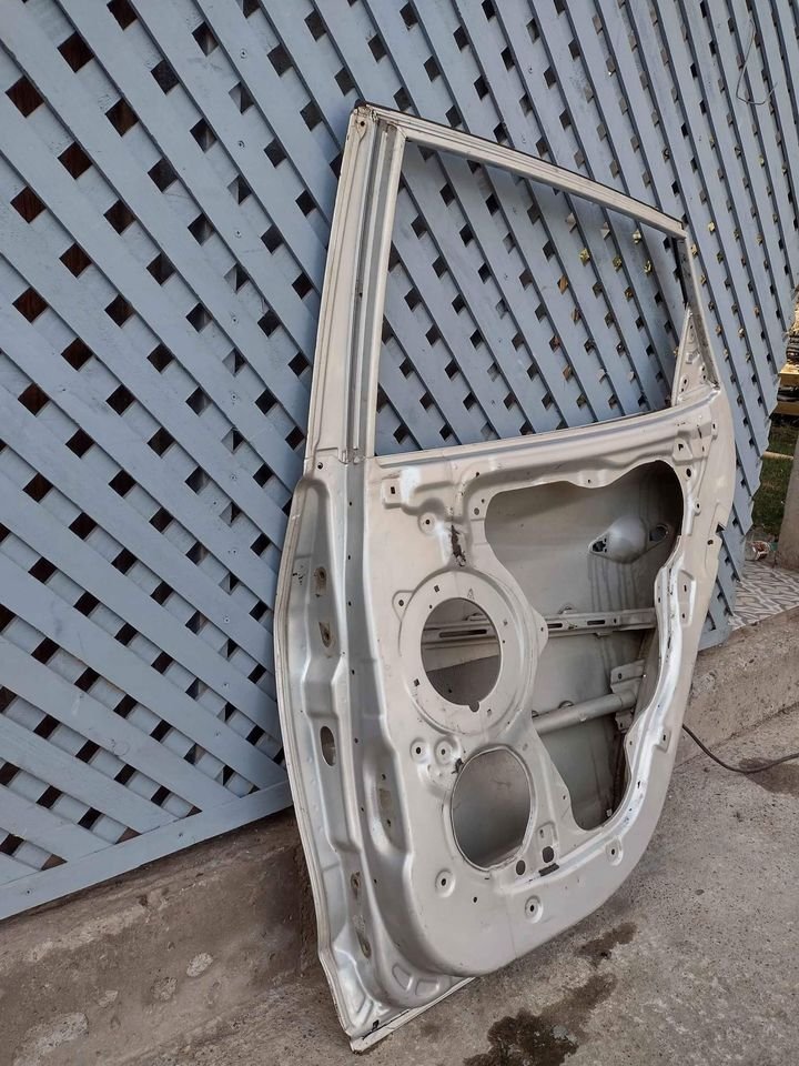 Puerta trasera derecha Hyundai Tucson 2011 - 2014 - Imagen 6