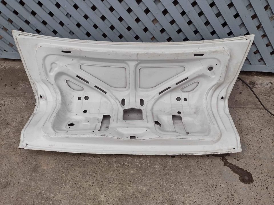 Tapa maleta Opel Astra 1995 - 1998 - Imagen 5