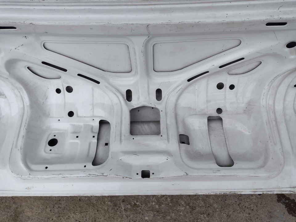 Tapa maleta Opel Astra 1995 - 1998 - Imagen 8