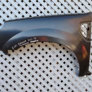 Tapabarro izquierdo Ford Ranger tailandesa 2011 - 2013
