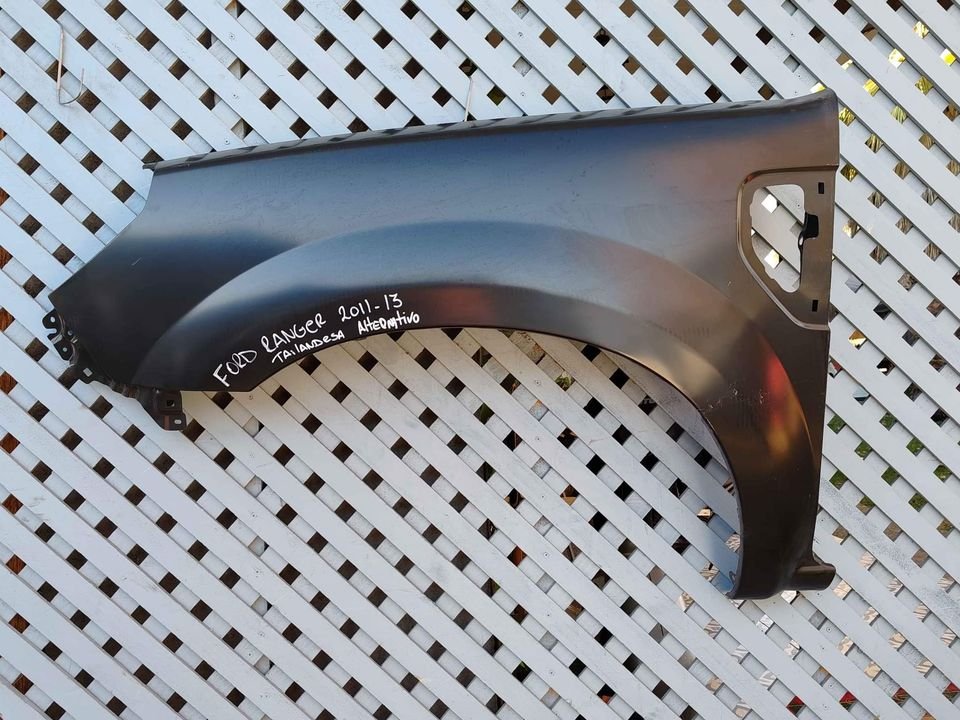 Tapabarro izquierdo Ford Ranger tailandesa 2011 - 2013