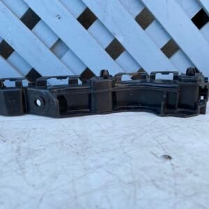 Mensula delantera derecha Suzuki Celerio 2010 - 2014