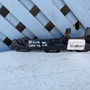 Mensula delantera izquierda Toyota Hilux 2012 - 2015