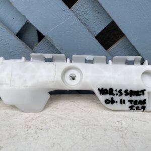 Mensula trasera izquierda Toyota Yaris Sport 2006 - 2011
