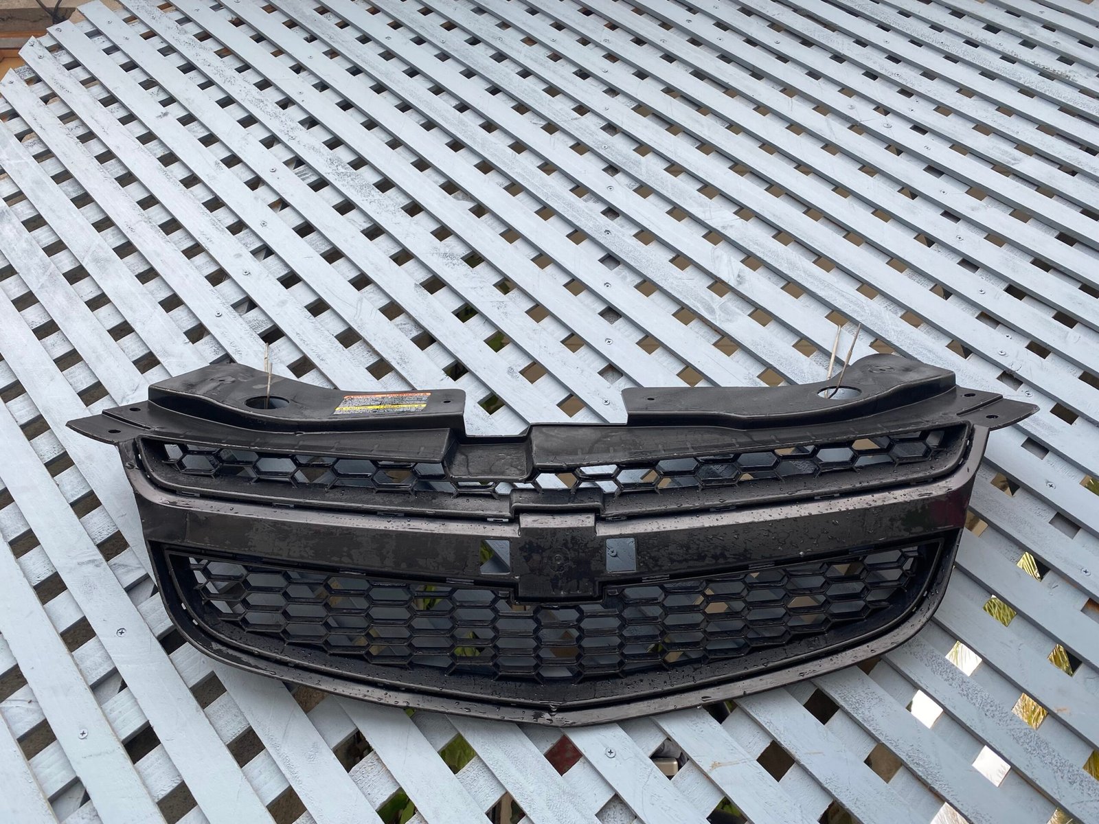 Mascara Chevrolet Sail 2010 - 2015 - Imagen 2