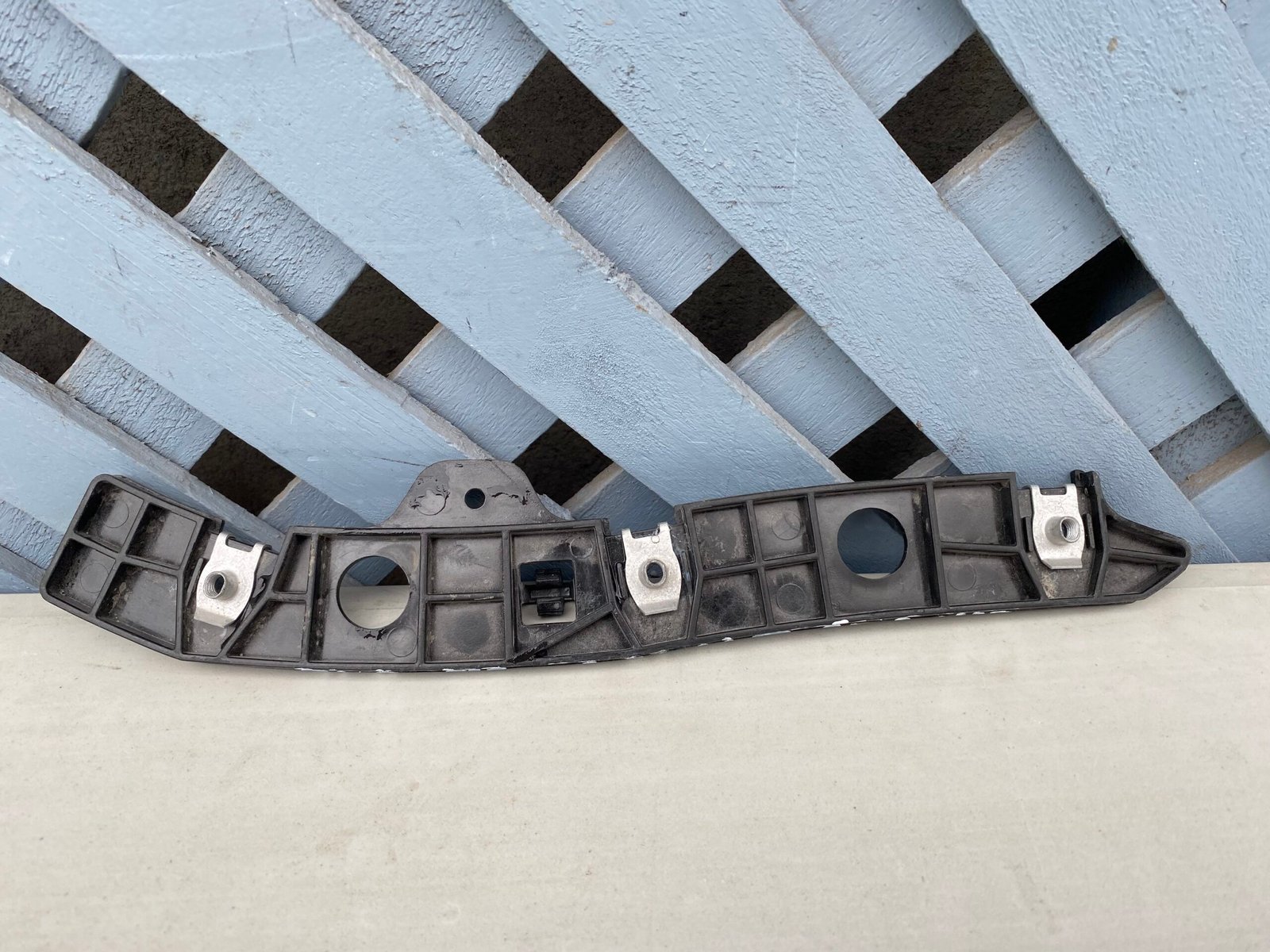 Mensula delantera izquierda Ford Ecosport 2013 - 2018 - Imagen 2