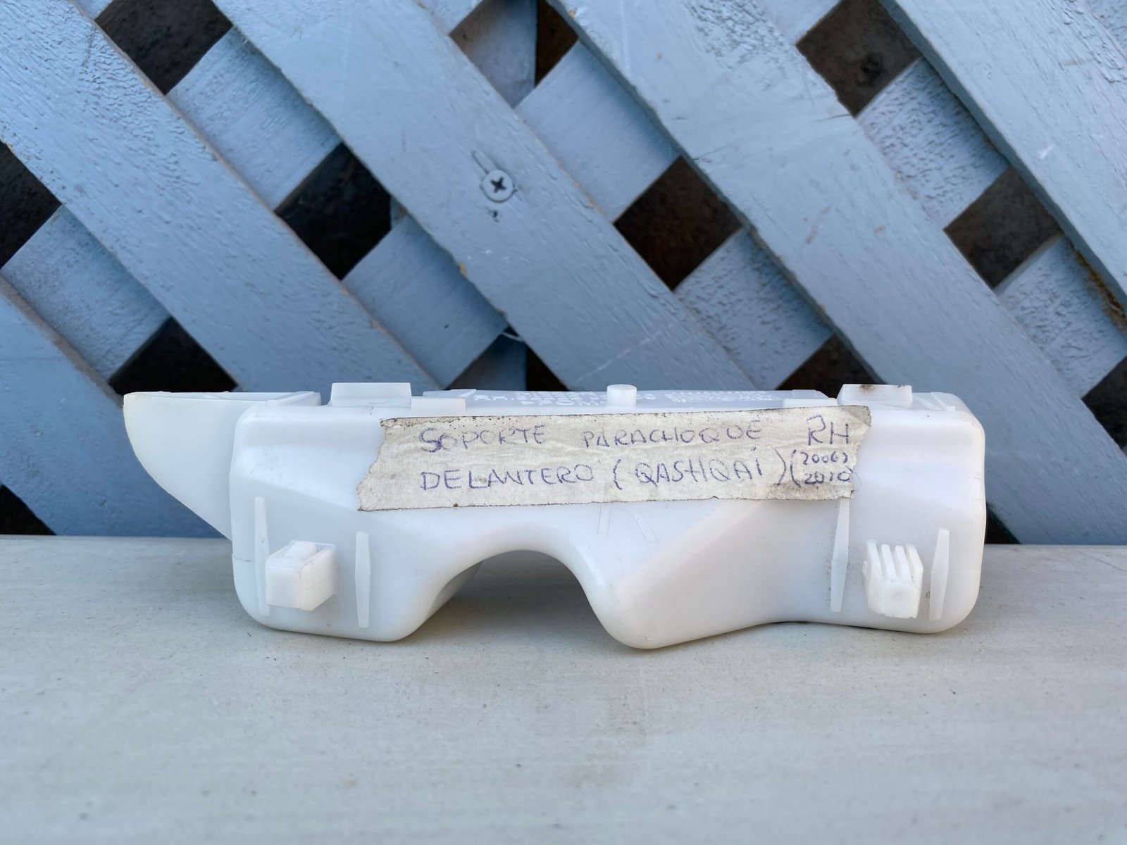 Mensula delantera derecha Nissan Qashqai j10 2006 - 2013